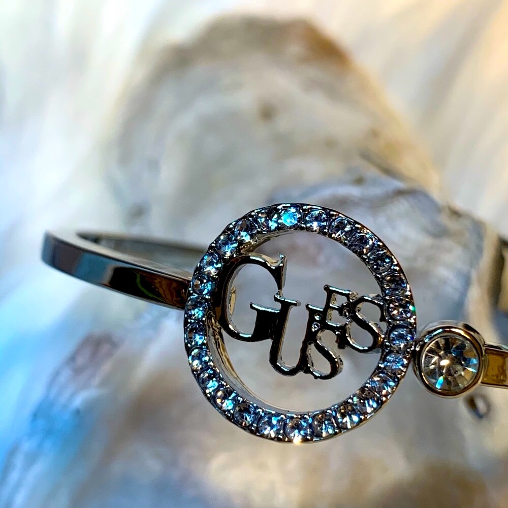 ‼️Guess® Women’s Silver Rhinestone Bracelet‼️